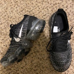 Vapor maxes perfect condition